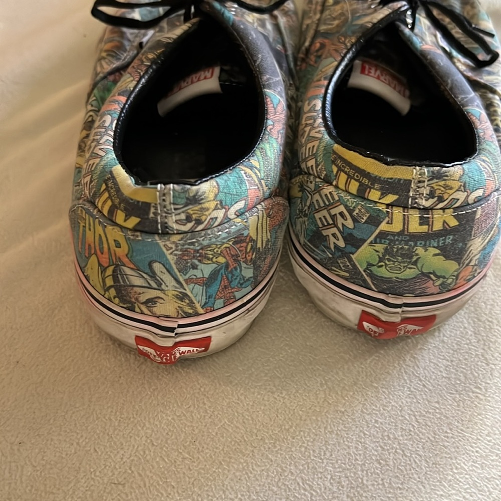 Vans vintage marvel sneakers - Picture 4 of 8